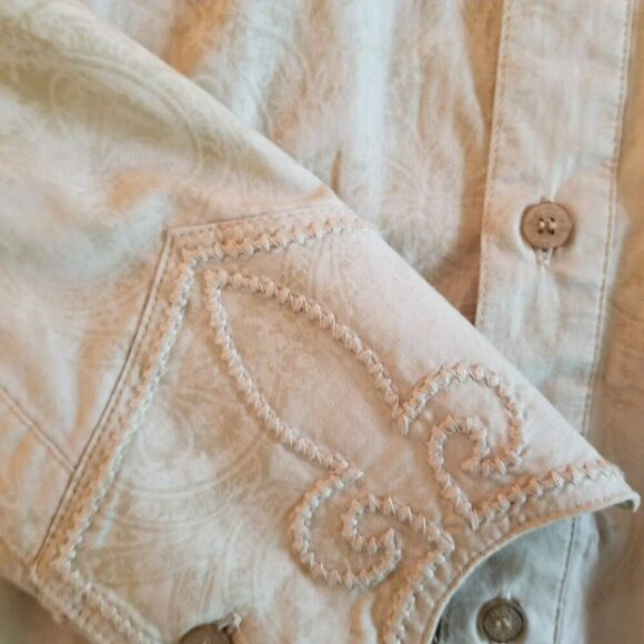 Howe Cream Tan Cotton Men's Embroidered Western Button Down Shirt XL - Picture 2 of 11